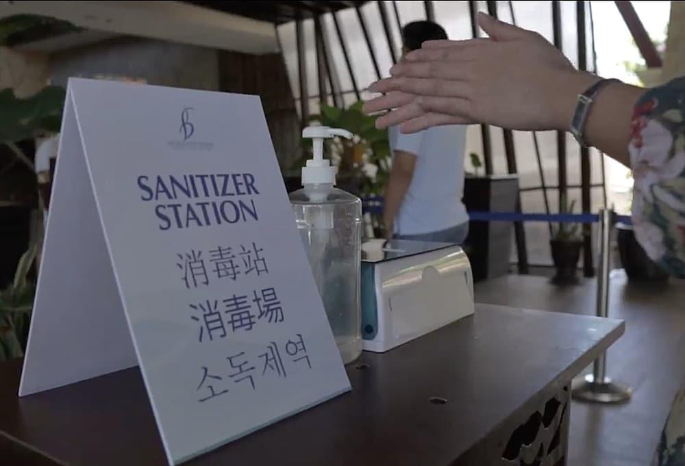 The Bellevue Resort Панглао Екстер'єр фото A hand sanitizer station at a hotel in Seoul, South Korea